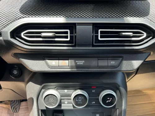 Dacia Logan 2025 