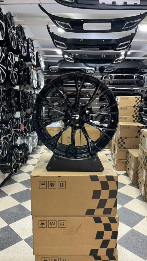 Jantes en alliage Volkswagen Golf 8 R  par 19