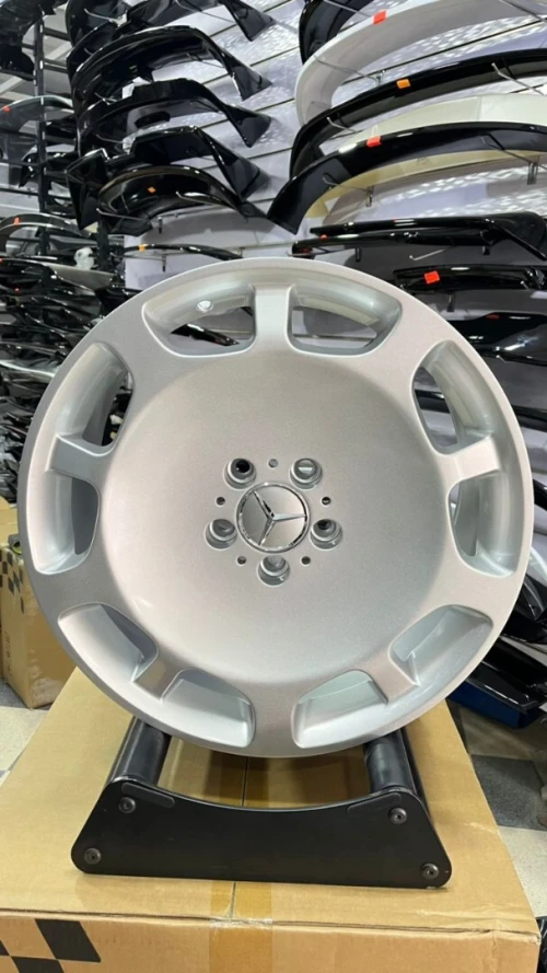 Jantes en alliage Mercedes monoblock R18