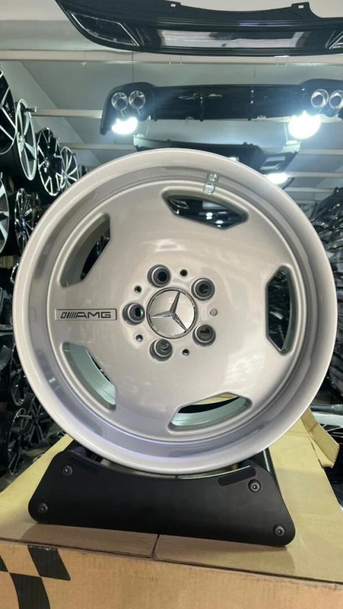 Jantes en alliage Mercedes monoblock R16