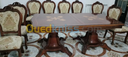 Table De Salle A Manger