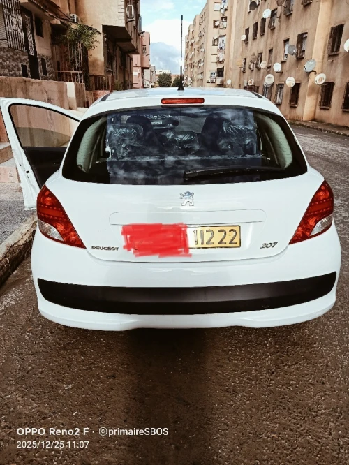 Peugeot 207 2012 Essence