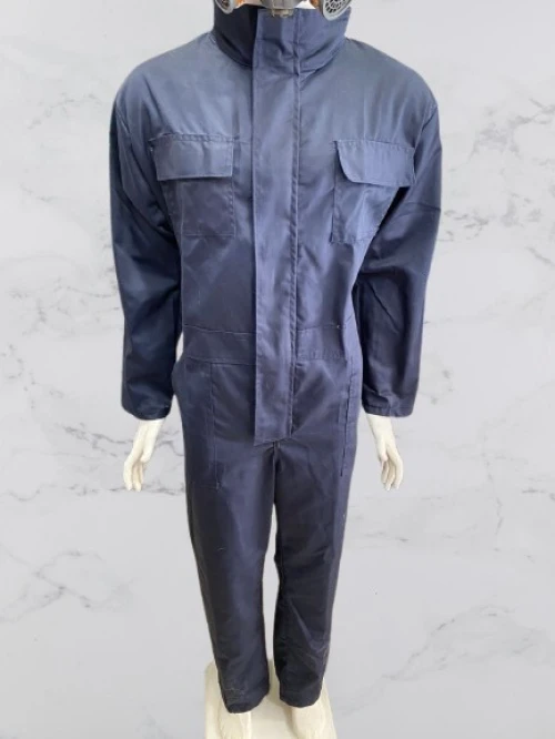 Tenue de travail. Combinaison. Tenue de sécurité. Parka. Polos