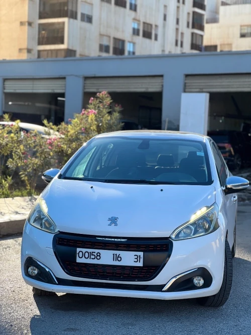 Peugeot 208 2016 Allure