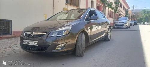 Opel Astra 2013 SPORT