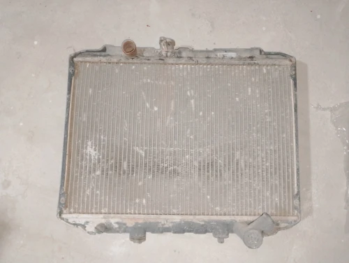 Radiateur hyundai h100 & pochette de join 