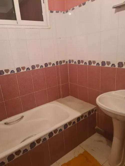 Location Appartement Niveau de villa F3 Alger Hraoua