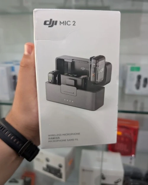 DJI Mic 2 (2 TX + 1 RX + Boîtier recharge) - Compact et Portable micros Lavalier  sans Fil