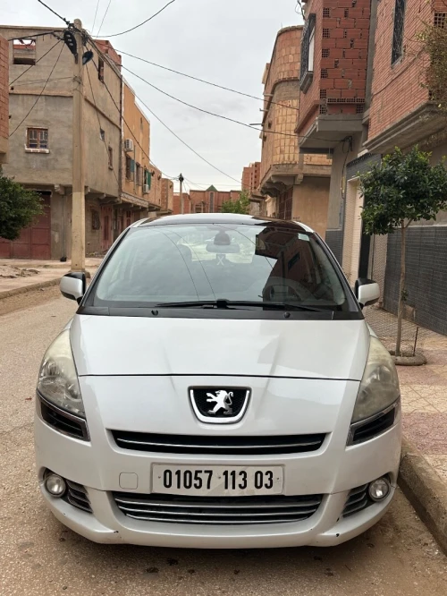 Peugeot 5008 2013 Allure