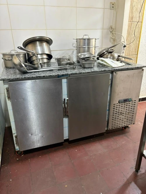 MATERIELS DE CUISINE PROFESSIONNEL