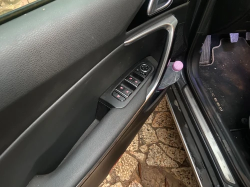 Kia X-Ceed 2022 Motion