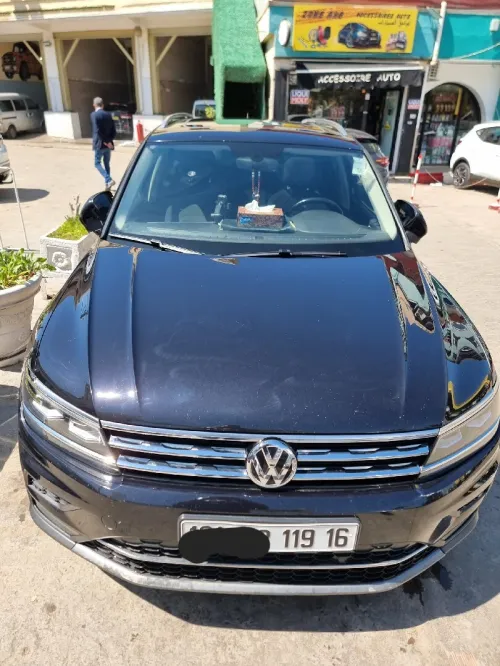 Volkswagen New Tiguan 2019 lacara