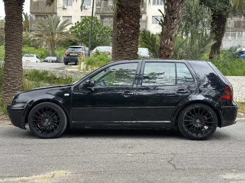Volkswagen Golf 4 2003 R32