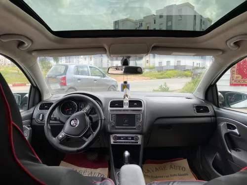 Volkswagen Polo 2015 La carat plus
