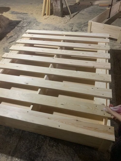 Sommiers coffres en bois 
