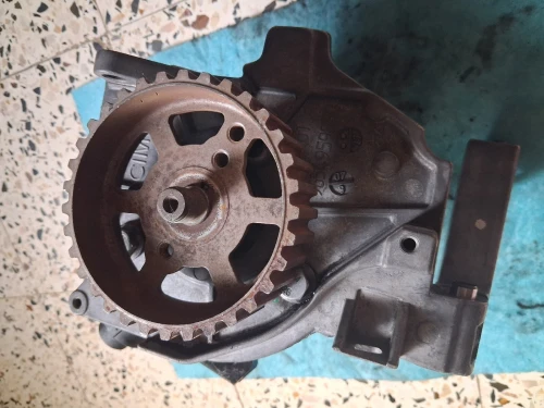 Pompe hp 1.6 hdi double arbre a came