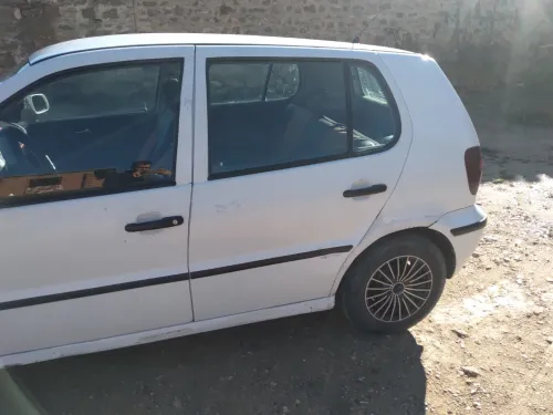 Volkswagen Polo 2001 N6