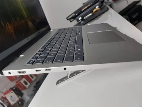 DELL PRO 16 ULTRA 5 235U V PRO