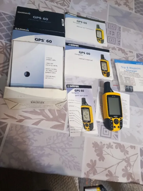 GPS Garmin 60 neuf sous emballage