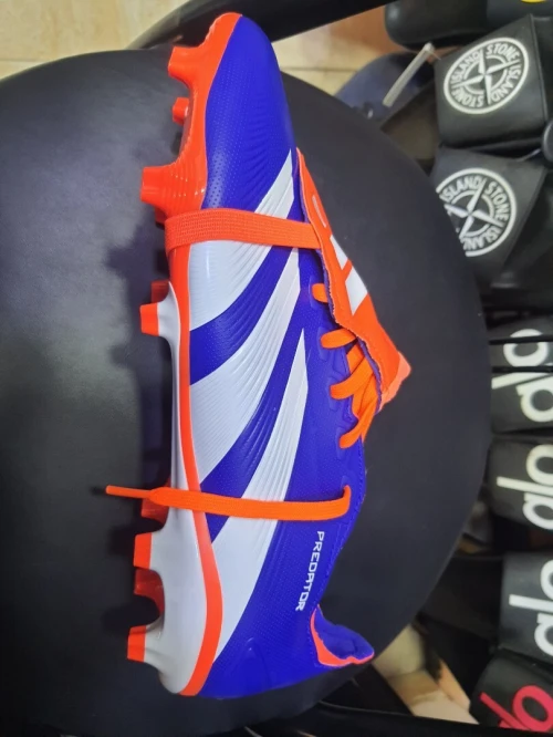 Solier adidas predator