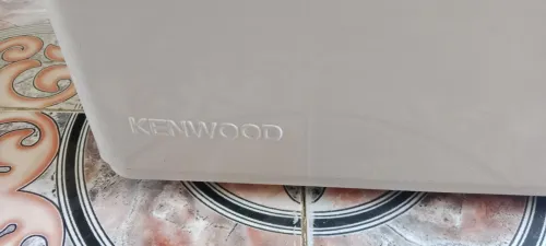 Machine à pain Kenwood bm250 de 1kg