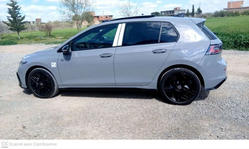 Volkswagen Golf 8 2025 R-Line
