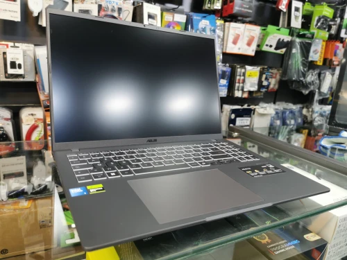 Asus Corée 5 / Ram 16gb DDR5 /512GB SSD NVME GEN 4 / RTX 4050/ 144HZ