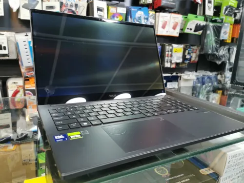 Asus AMO ultra 7 155H / 16GB DDR5 / SSD 512GB NVME GEN 4 /RTX 3050 6Gb /