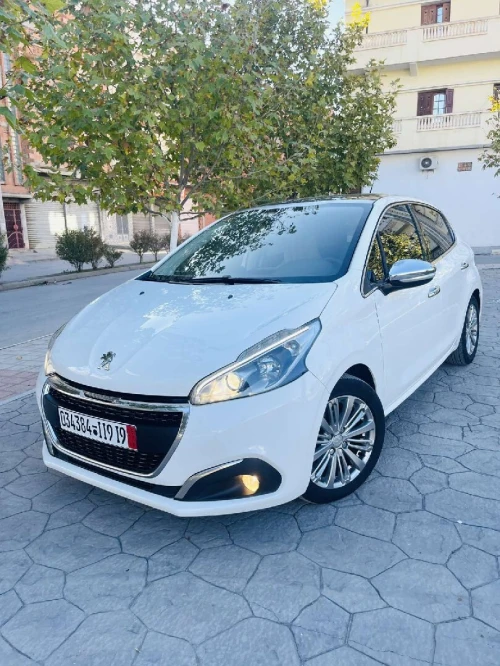 Peugeot 208 2019 Allure Facelift