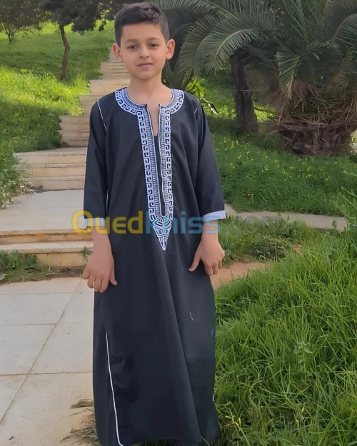 قميص اطفال جديد  متوفر بعدة ألوان جديدة ومقاسات