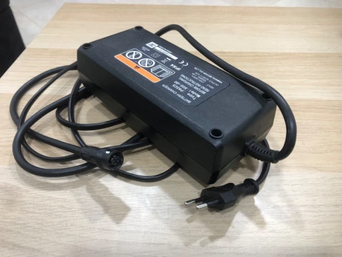 Chargeur pour vélo électrique Yamaha 4am