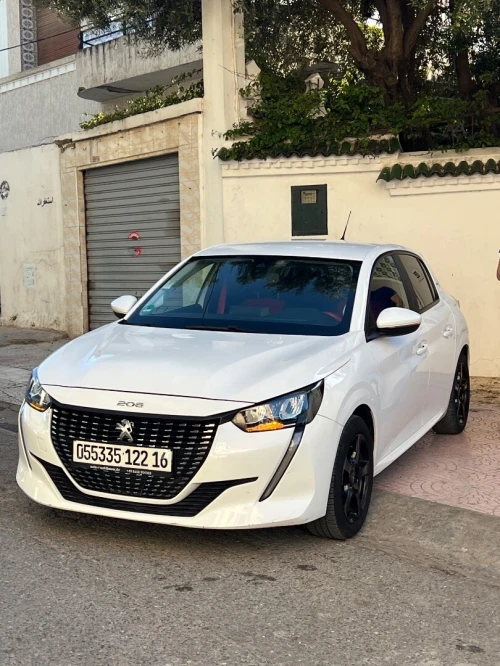 Peugeot 208 2022 Allure
