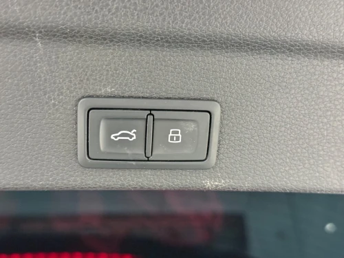 Audi Q3 2023 S-line