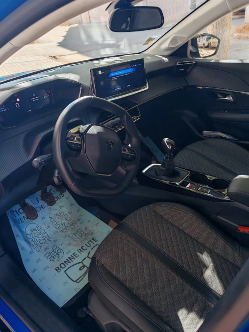 Peugeot 208 2024 Alure
