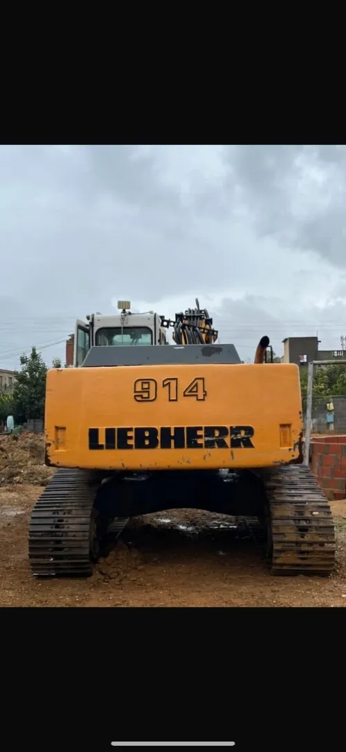 Liebherr 914 2002