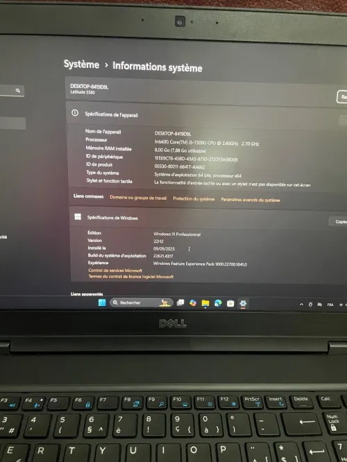 Dell Latitude 5580 état 10/10 i5 7300 8gb ram 256NVMe écran 15.6" Batterie 100%