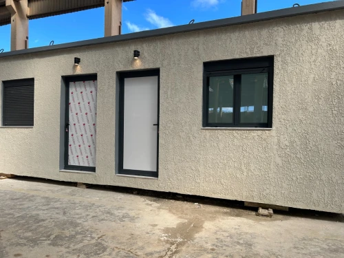 Cabine modulaire  en béton préfabriquée 