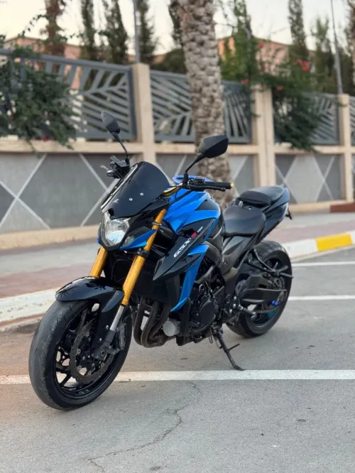 Susuki Gsxs 750 2017