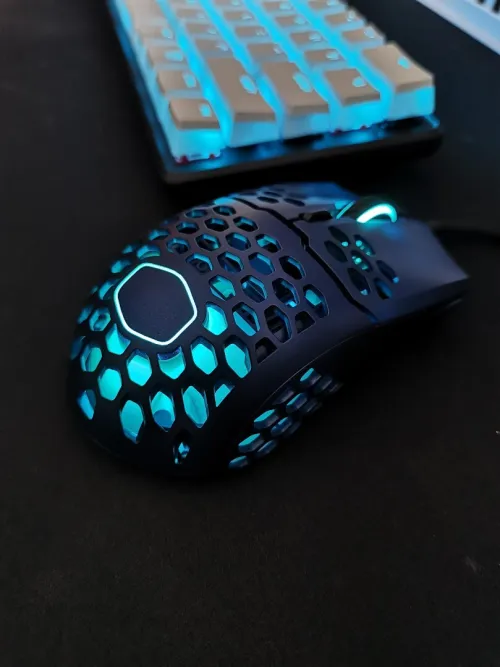 Cooler Master MM711 Gaming Mouse PixArt 3389