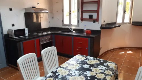 Location vacances Appartement F2 Aïn Témouchent Beni saf