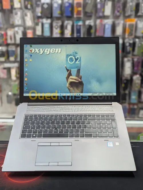 HP ZBOOK 17 G5  I7 8850H 32GB 512 SSD FULL HD NVIDIA QUADRO P4200 8GB  17.3"
