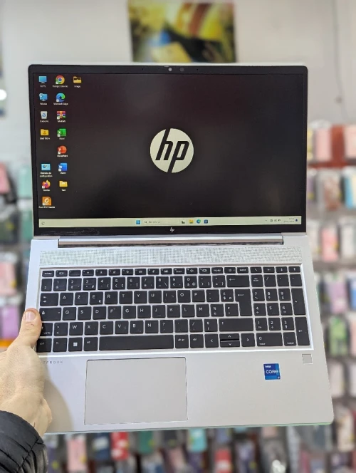 HP ÉLITEBOOK 650 G9  I7-1255U 12TH GÉNÉRATION 16GB RAM 512 SSD MX570A  ECRAN 15.6" FULL HD