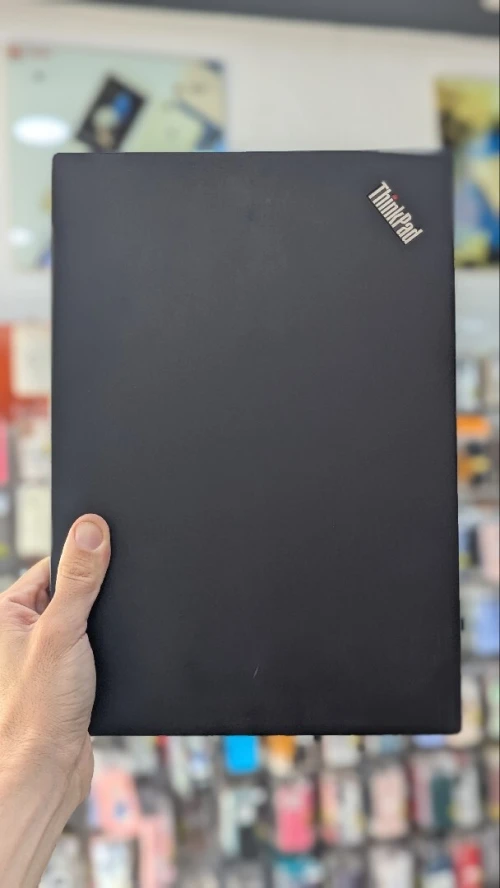 LENOVO THINKPAD X13 GEN1  I7 10TH 16GB RAM 256 SSD 13.3" FULL HD