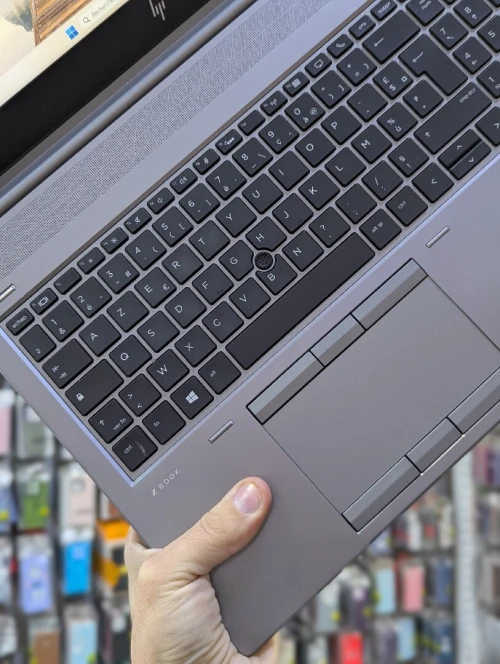 HP work station mobile ZBOOK 15 G9 I7 9850H 32GB 512 SSD FULL HD NVIDIA QUADRO RTX 3000 6GB  15.6"