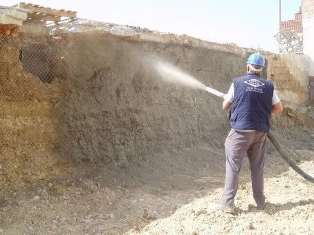 béton projeté mur de soutènement