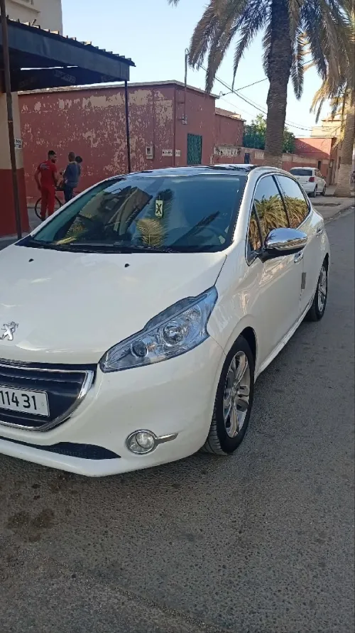 Peugeot 208 2014 208