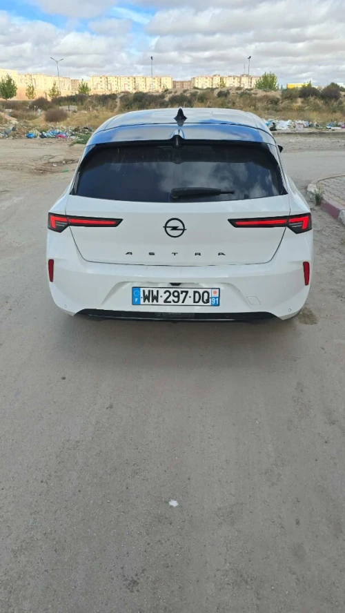 Opel Astra 2025 
