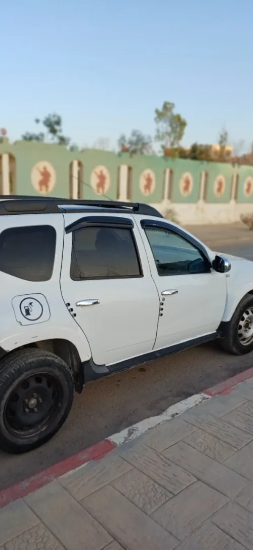 Dacia Duster 2012 