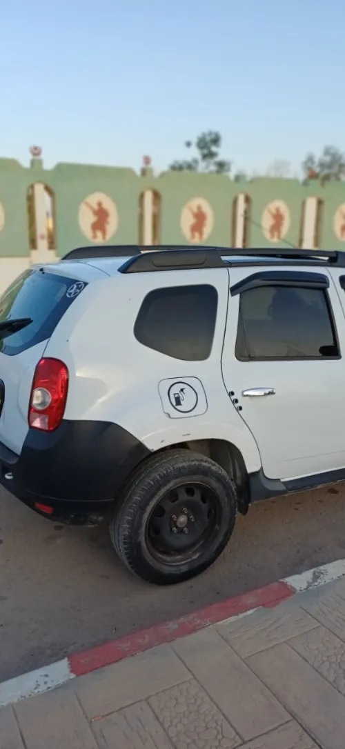 Dacia Duster 2012 