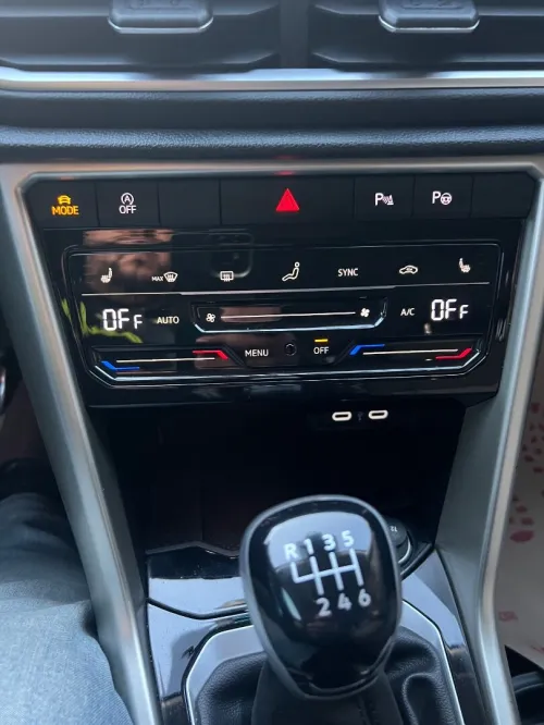 Volkswagen T-Roc 2023 Move